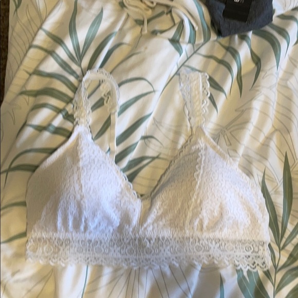 Bralette - Picture 2 of 2
